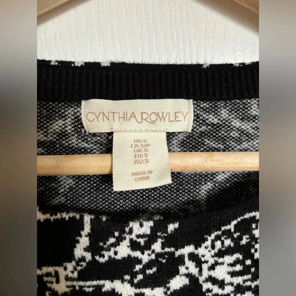 CYNTHIA ROWLEY  Sweater - Picture 4 of 5